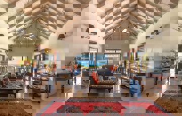 Living Room Vaulted Ceilings